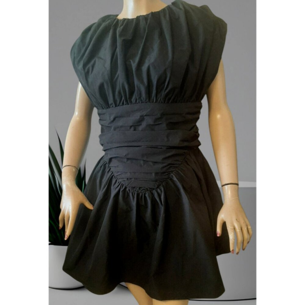 New MICAS Black Solid Ruched Mini Dress Micas Size Large (US Size 6)